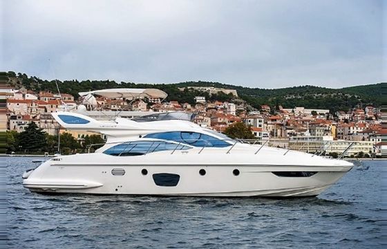 Azimut 47 Fly Skyfall