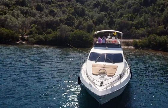 Azimut 46 Alma Libre 2