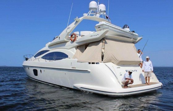 Azimut 68 Emmy