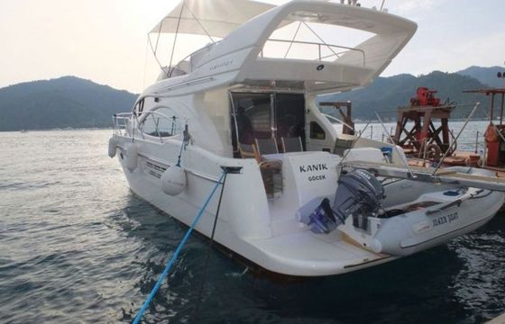 Azimut 46 Kanik