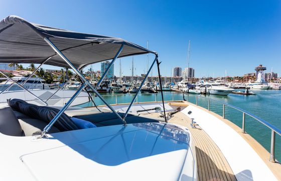 Azimut 85 F Don Moi
