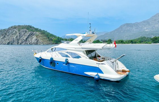 Azimut 55 Cosmic Princess 1