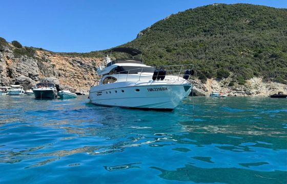 Azimut 52 Lupin