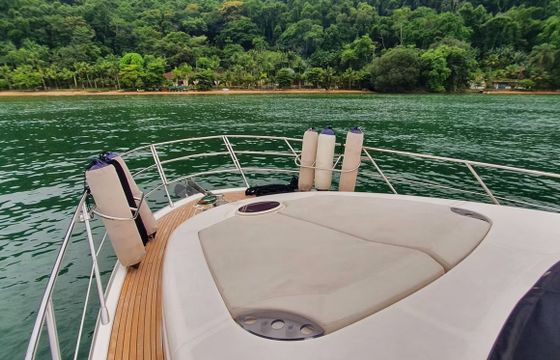 Azimut 53 Disco Volante