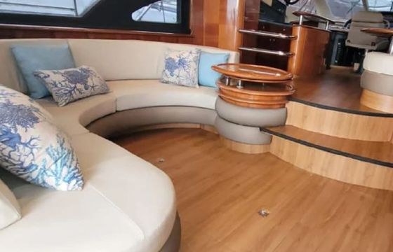 Azimut 55 Luz 1