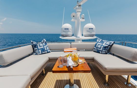 Azimut 77S High Maintenance