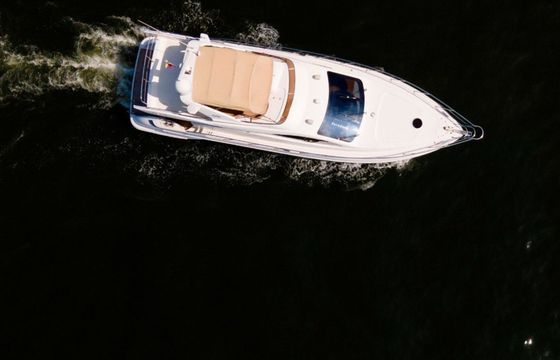 Azimut 55 Freeland
