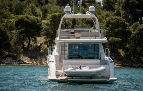 Azimut 55 Mawi