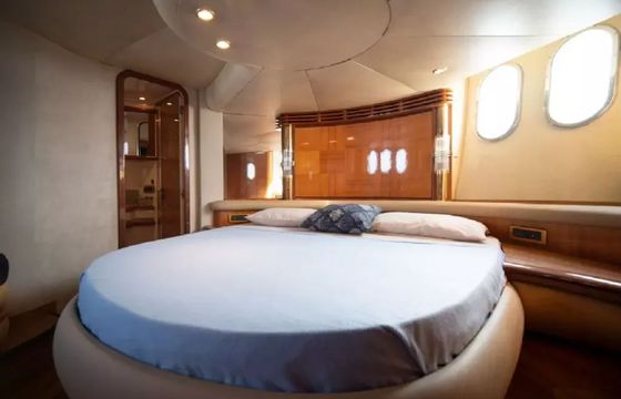 Azimut 55 Free Land
