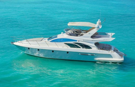 Azimut 55 Off The Rails