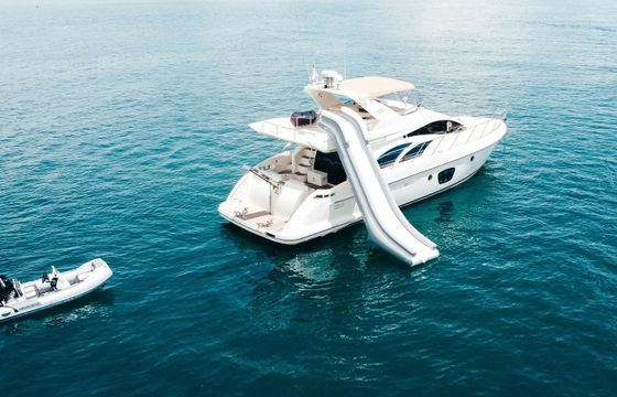 Azimut 55 After 8