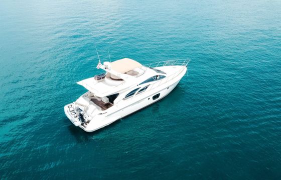 Azimut 55 After 8