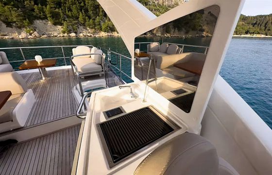 Azimut 55 Be Happy