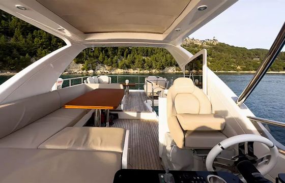 Azimut 55 Be Happy