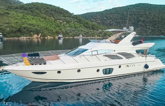 Azimut 62 Fly Efe 01