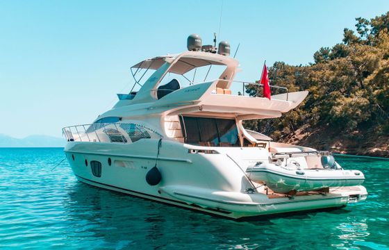 Azimut 62 Fly Efe 01