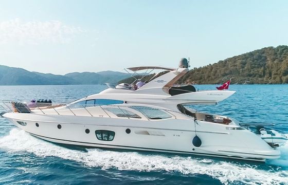 Azimut 62 Fly Efe 01