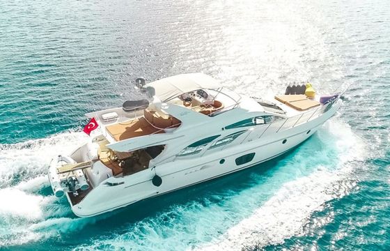 Azimut 62 Fly Efe 01