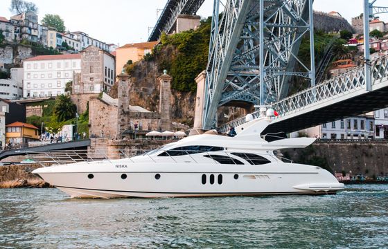 Azimut 62 Fly Niska