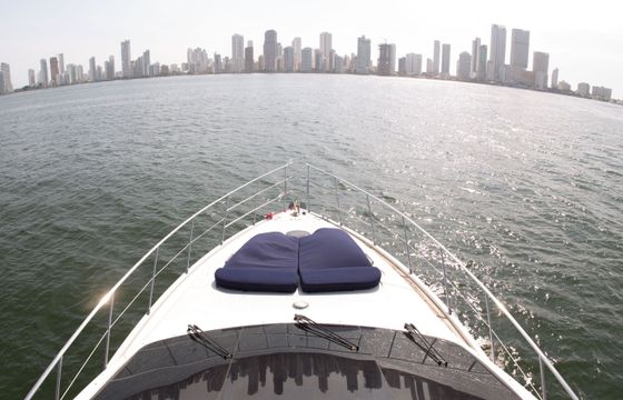 Azimut 62 Fly Skyland