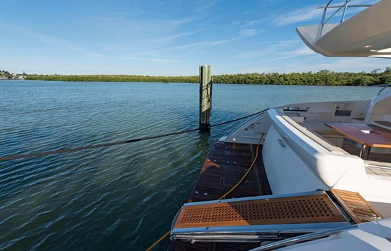 Azimut 60 Salty at Sea