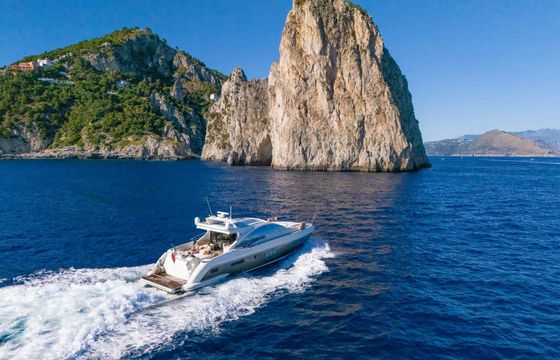 Azimut 62 Doris