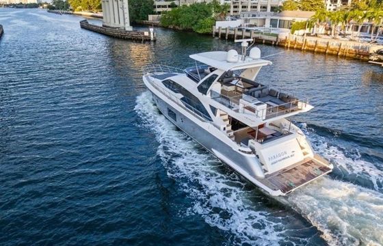 Azimut 70 Paragon