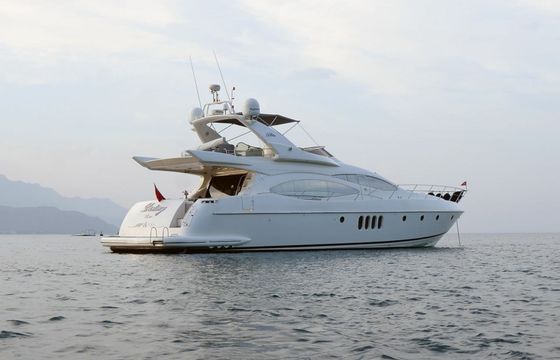 Azimut 72 Destiny