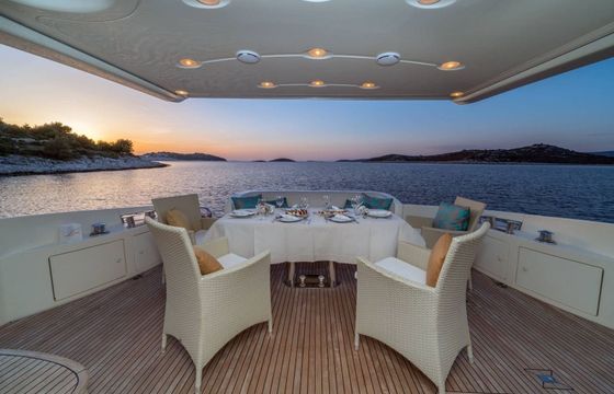 Azimut 68 Sea La Vie