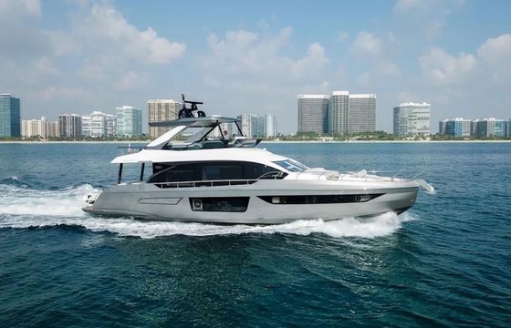 Azimut 68 Spy Sea