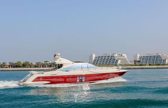 Azimut 68 Sura