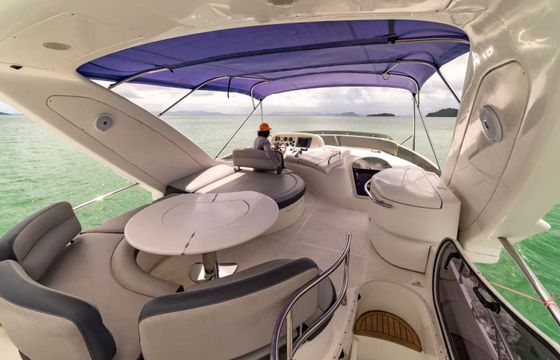 Azimut 68 Rice