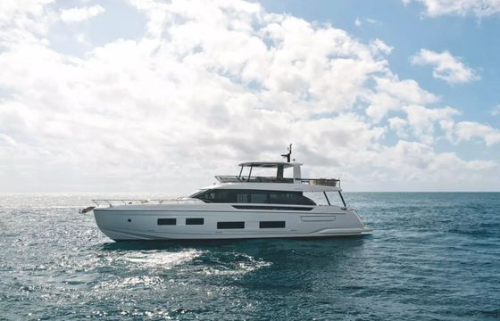 Azimut 82 Balance