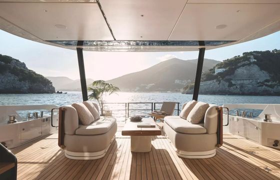 Azimut 82 Balance