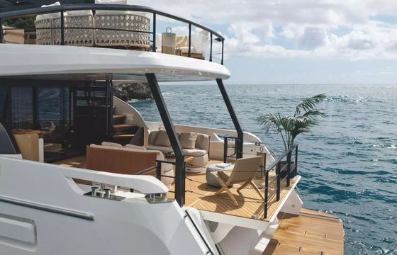 Azimut 82 Balance