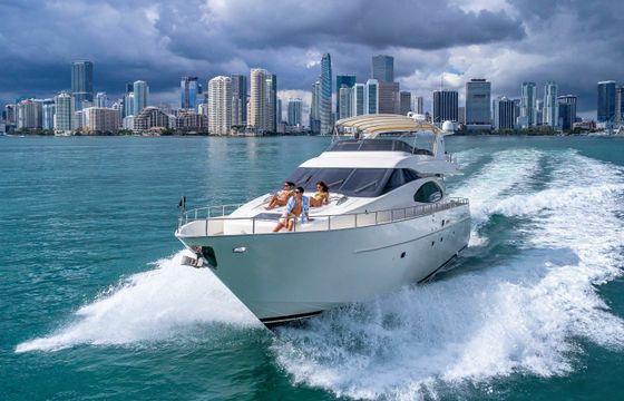 Azimut 70 Sea Jet Salt Shaker