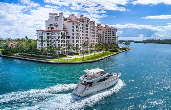 Azimut 70 Sea Jet Salt Shaker