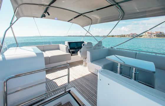 Azimut S8 Hideout