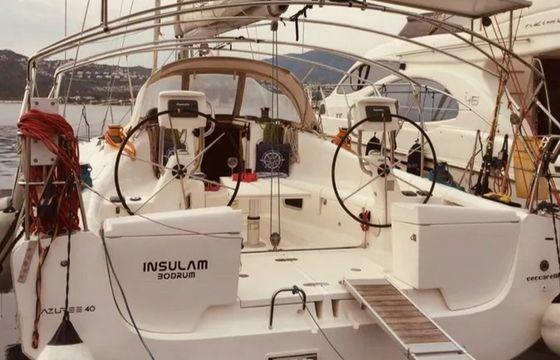 Azuree 40 Insulam