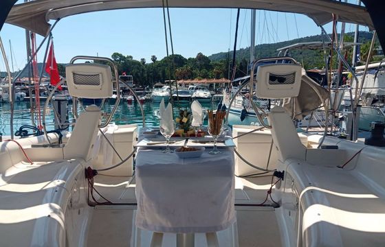 Azuree 40 Hera