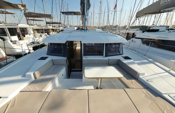 Bali 4.2 Charmant