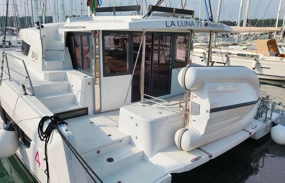 Bali 4.2 La Luna 77