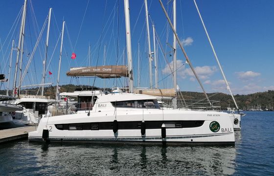 Bali 4.2 Par Avion