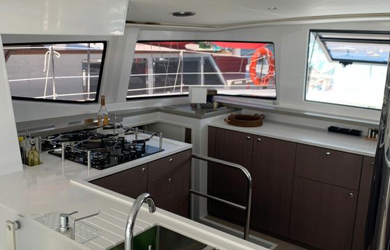 Bali 4.6 Ani Yasa