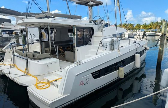 Bali 4.2 Invictus