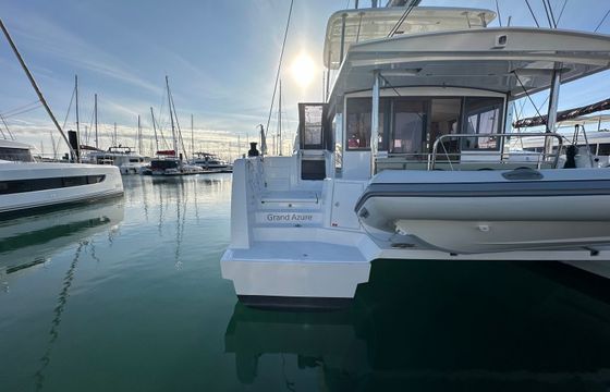 Bali 4.6 Grand Azure