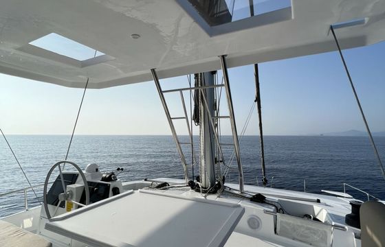 Bali 4.6 Star Velvet