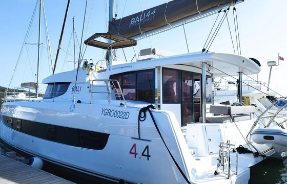 Bali 4.4 Stenella