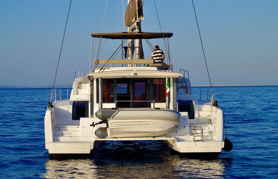 Bali 4.8 Antigone