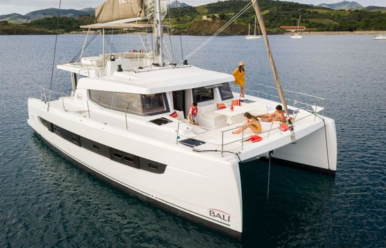 Bali 4.8 Azurea